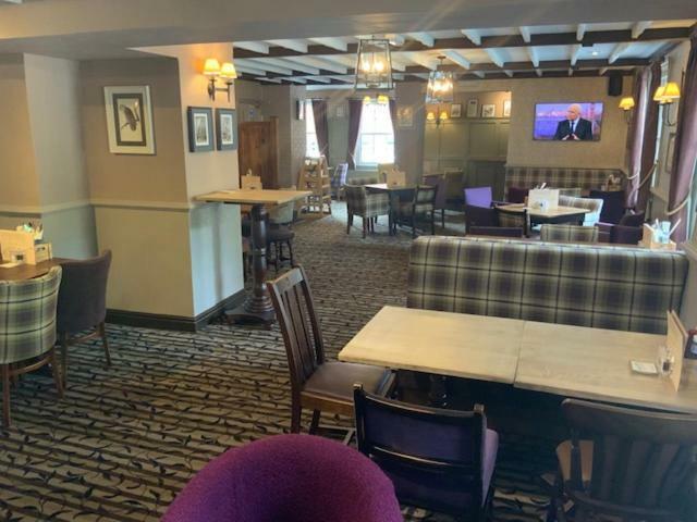 Swan & Talbot Inn Wetherby Exterior foto